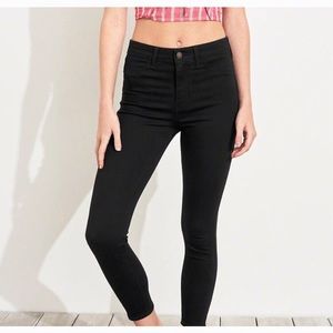 Advanced Stretch High-Rise Crop Jean Leggings